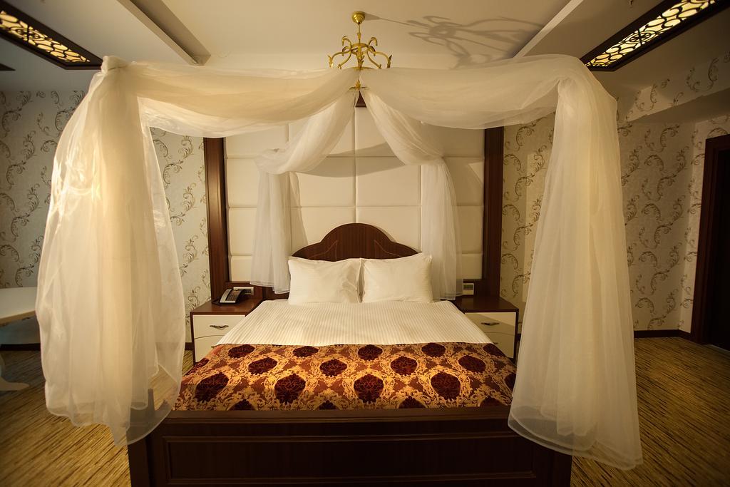 Mitannia Regency Hotel Diyarbakır Стая снимка